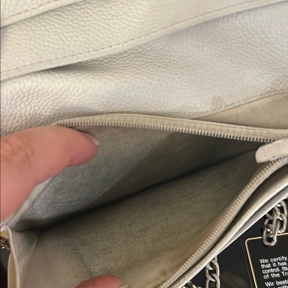 Chanel White Caviar Leather Wallet with Unbranded Silver Crossbody Chain - Picture 11 of 16